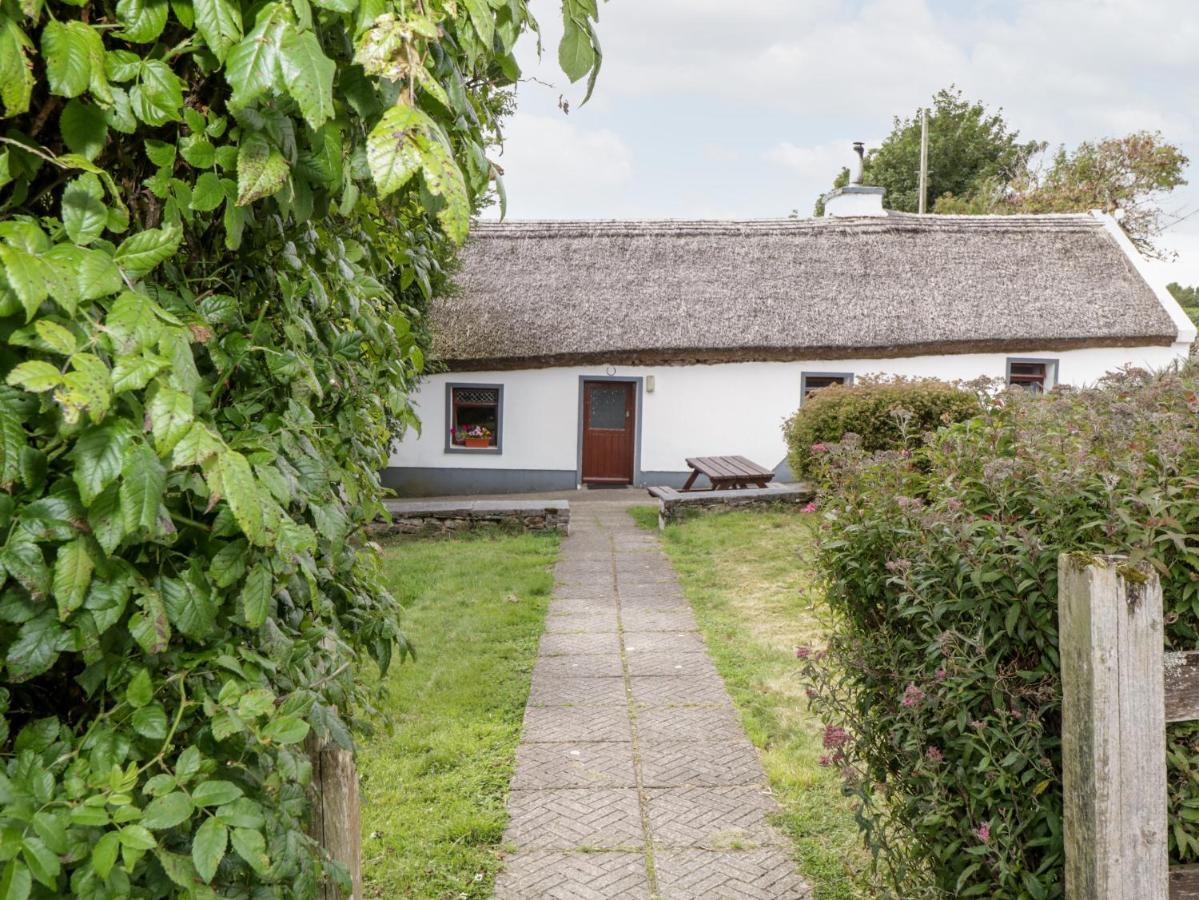 The Thatched Cottage Liscarney Exterior foto